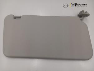 Nieuwe Zonneklep Opel Agila (B) 1.0 12V Prijs € 90,00 Inclusief btw aangeboden door Autodemontage Vrijhoeven B.V.