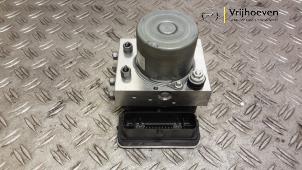 Gebruikte ABS Pomp Opel Mokka Mokka-e, Electric 50 kWh Prijs € 300,00 Margeregeling aangeboden door Autodemontage Vrijhoeven B.V.