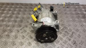 Gebruikte Aircopomp Opel Astra L Sports Tourer (F4/FC/FN/FR) 1.2 Turbo 130 12V Prijs € 200,00 Margeregeling aangeboden door Autodemontage Vrijhoeven B.V.