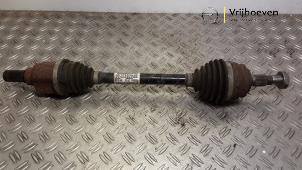 Gebruikte Steekas links-voor Opel Corsa F (UB/UH/UP) 1.2 Turbo 12V 100 Prijs € 225,00 Margeregeling aangeboden door Autodemontage Vrijhoeven B.V.