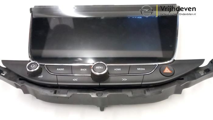 Gereviseerde Display Interieur Opel Astra K 1.0 Turbo 12V Prijs € 400,00 Inclusief btw aangeboden door Autodemontage Vrijhoeven B.V.