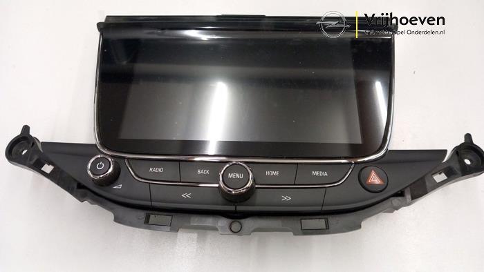 Gereviseerde Display Interieur Opel Astra K 1.0 Turbo 12V Prijs € 400,00 Inclusief btw aangeboden door Autodemontage Vrijhoeven B.V.