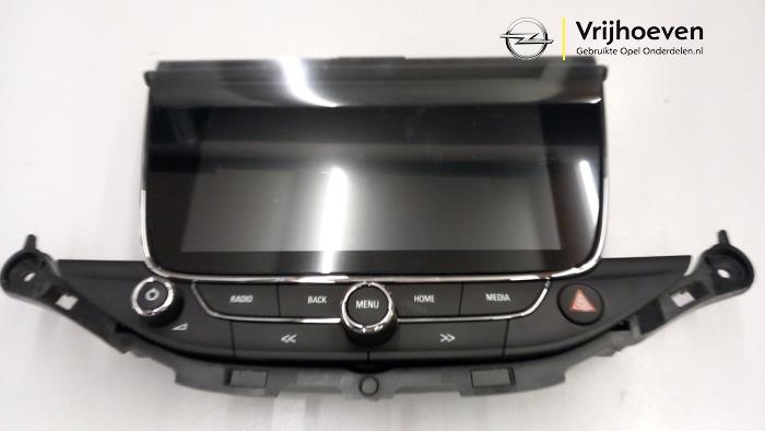 Gereviseerde Display Interieur Opel Astra K 1.0 Turbo 12V Prijs € 400,00 Inclusief btw aangeboden door Autodemontage Vrijhoeven B.V.