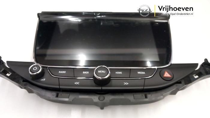 Gereviseerde Display Interieur Opel Astra K 1.0 Turbo 12V Prijs € 400,00 Inclusief btw aangeboden door Autodemontage Vrijhoeven B.V.