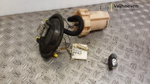 Gebruikte Tank element Pomp Opel Astra G (F67) 1.6 16V Prijs € 35,00 Margeregeling aangeboden door Autodemontage Vrijhoeven B.V.