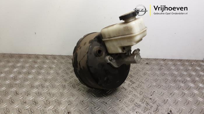 Gebruikte Rembekrachtiger Opel Antara (LA6) 3.2 V6 24V 4x4 Prijs € 75,00 Margeregeling aangeboden door Autodemontage Vrijhoeven B.V.