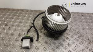 Gebruikte Blower Opel Antara (LA6) 2.0 CDTI 16V 4x2 Prijs € 60,00 Margeregeling aangeboden door Autodemontage Vrijhoeven B.V.