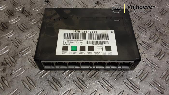 Gebruikte Bodycontrol Module Opel Antara (LA6) 2.0 CDTI 16V 4x2 Prijs € 300,00 Margeregeling aangeboden door Autodemontage Vrijhoeven B.V.