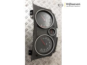 Gebruikte Cockpit Opel Astra H (L48) 1.4 16V Twinport Prijs € 75,00 Margeregeling aangeboden door Autodemontage Vrijhoeven B.V.