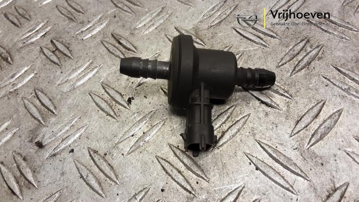 Gebruikte Evap klep Opel Zafira (M75) 1.8 16V Ecotec Prijs € 80,00 Margeregeling aangeboden door Autodemontage Vrijhoeven B.V.