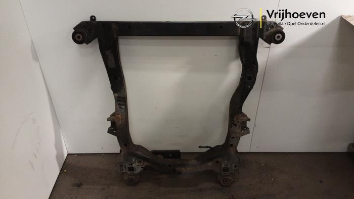 Gebruikte Subframe Opel Ampera 1.4 16V Prijs € 125,00 Margeregeling aangeboden door Autodemontage Vrijhoeven B.V.