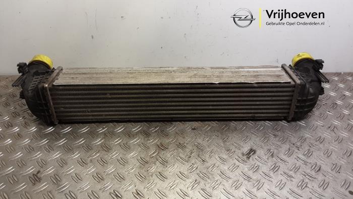 Gebruikte Intercooler Opel Astra K Sports Tourer 1.6 CDTI 110 16V Prijs € 75,00 Margeregeling aangeboden door Autodemontage Vrijhoeven B.V.