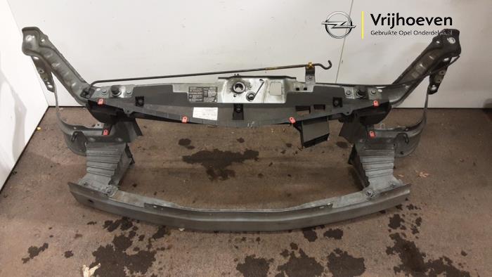 Gebruikte Frontpaneel Opel Meriva (B) 1.4 16V Ecotec Prijs € 150,00 Margeregeling aangeboden door Autodemontage Vrijhoeven B.V.