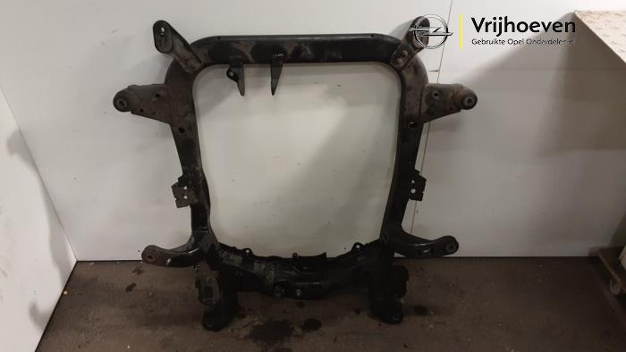 Gebruikte Subframe Opel Meriva (B) 1.4 16V Ecotec Prijs € 65,00 Margeregeling aangeboden door Autodemontage Vrijhoeven B.V.