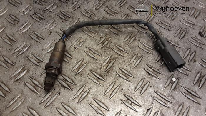 Gebruikte Lambda Sonde Opel Astra K 1.0 Turbo 12V Prijs € 35,00 Margeregeling aangeboden door Autodemontage Vrijhoeven B.V.