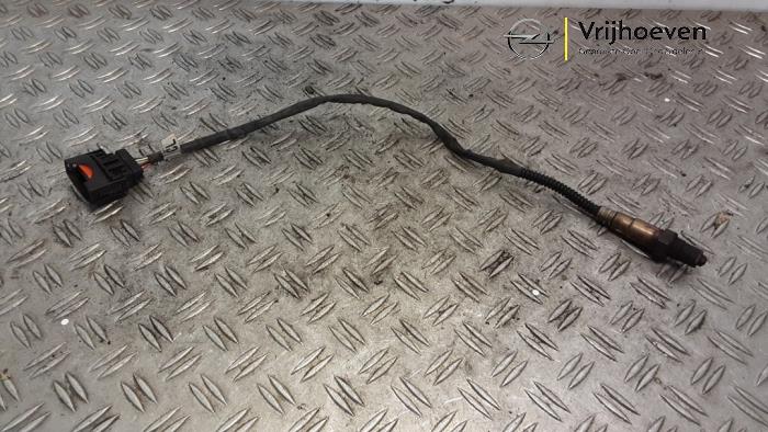 Gebruikte Lambda Sonde Opel Zafira (M75) 2.2 16V Direct Ecotec Prijs € 35,00 Margeregeling aangeboden door Autodemontage Vrijhoeven B.V.