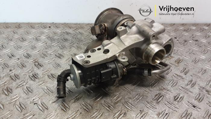 Gebruikte G-lader Opel Corsa F (UB/UH/UP) 1.2 Turbo 12V 100 Prijs € 250,00 Margeregeling aangeboden door Autodemontage Vrijhoeven B.V.