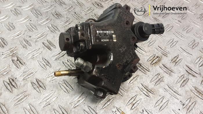 Gebruikte Dieselpomp Opel Combo 1.3 CDTI 16V ecoFlex Prijs € 125,00 Margeregeling aangeboden door Autodemontage Vrijhoeven B.V.