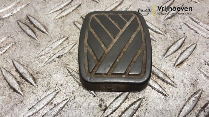 Gebruikte Diversen Opel Agila (B) 1.0 12V Prijs € 20,00 Margeregeling aangeboden door Autodemontage Vrijhoeven B.V.