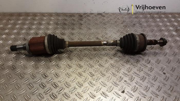 Gebruikte Steekas links-voor Opel Astra K Sports Tourer 1.4 Turbo 12V Prijs € 250,00 Margeregeling aangeboden door Autodemontage Vrijhoeven B.V.