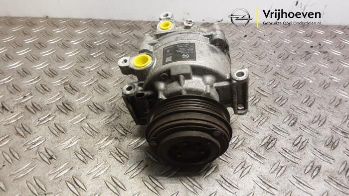 Gebruikte Aircopomp Opel Astra K Sports Tourer 1.4 Turbo 12V Prijs € 175,00 Margeregeling aangeboden door Autodemontage Vrijhoeven B.V.