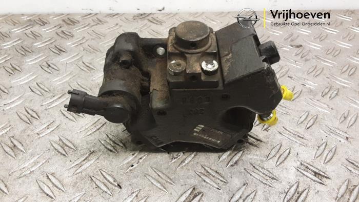Gebruikte Dieselpomp Opel Corsa D 1.3 CDTi 16V Ecotec Prijs € 150,00 Margeregeling aangeboden door Autodemontage Vrijhoeven B.V.