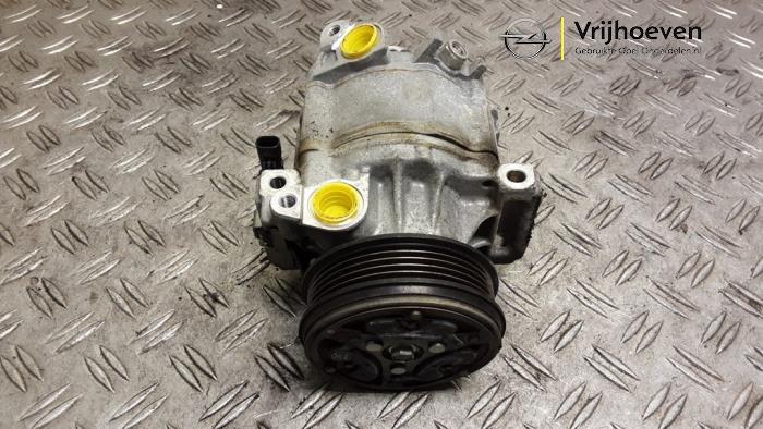 Gebruikte Aircopomp Opel Karl 1.0 12V Prijs € 75,00 Margeregeling aangeboden door Autodemontage Vrijhoeven B.V.