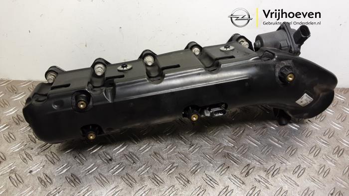 Gebruikte Inlaatspruitstuk Opel Zafira Tourer (P12) 2.0 CDTI 16V 170 Ecotec Prijs € 175,00 Margeregeling aangeboden door Autodemontage Vrijhoeven B.V.