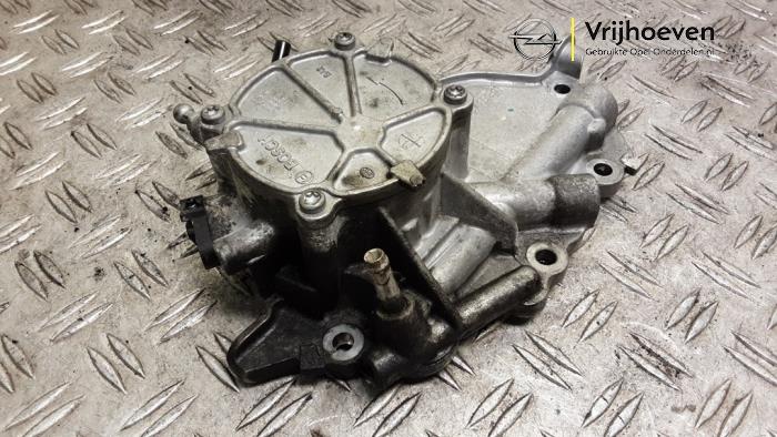 Gebruikte Vacuumpomp (Diesel) Opel Zafira Tourer (P12) 2.0 CDTI 16V 170 Ecotec Prijs € 75,00 Margeregeling aangeboden door Autodemontage Vrijhoeven B.V.