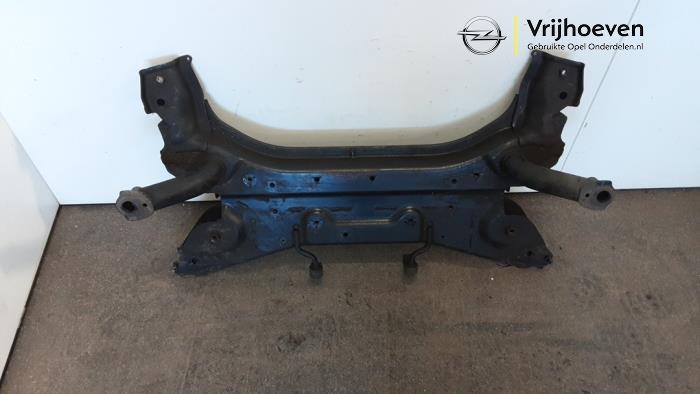 Gebruikte Subframe Opel Agila (B) 1.2 16V Prijs € 75,00 Margeregeling aangeboden door Autodemontage Vrijhoeven B.V.