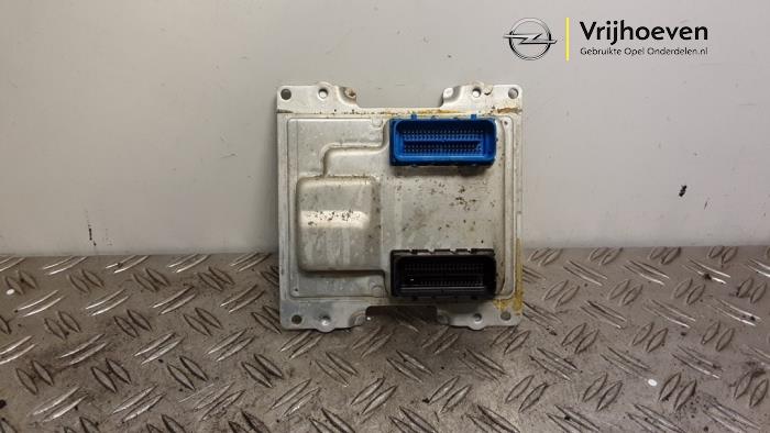 Gebruikte Computer Motormanagement Opel Karl 1.0 12V Prijs € 100,00 Margeregeling aangeboden door Autodemontage Vrijhoeven B.V.