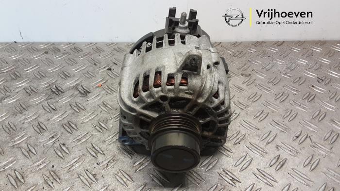 Gebruikte Dynamo Opel Astra K Sports Tourer 1.4 Turbo 12V Prijs € 150,00 Margeregeling aangeboden door Autodemontage Vrijhoeven B.V.