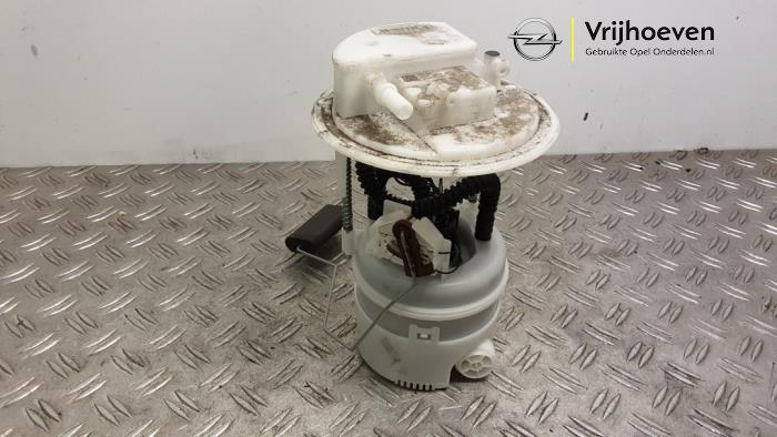 Gebruikte Tank element Pomp Opel Grandland (X) 1.2 Turbo 12V Prijs € 115,00 Margeregeling aangeboden door Autodemontage Vrijhoeven B.V.
