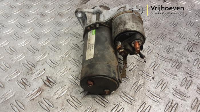 Gebruikte Startmotor Opel Agila (A) 1.2 16V Prijs € 20,00 Margeregeling aangeboden door Autodemontage Vrijhoeven B.V.