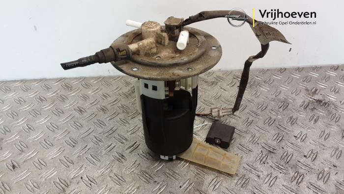 Gebruikte Tank element Pomp Opel Agila (A) 1.2 16V Prijs € 100,00 Margeregeling aangeboden door Autodemontage Vrijhoeven B.V.