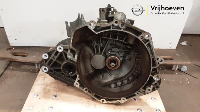 Gebruikte Versnellingsbak Opel Meriva (B) 1.4 Turbo 16V ecoFLEX Prijs € 650,00 Margeregeling aangeboden door Autodemontage Vrijhoeven B.V.