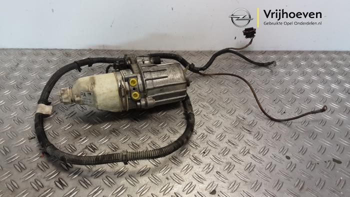Gebruikte Servopomp Opel Astra H (L48) Prijs € 400,00 Margeregeling aangeboden door Autodemontage Vrijhoeven B.V.