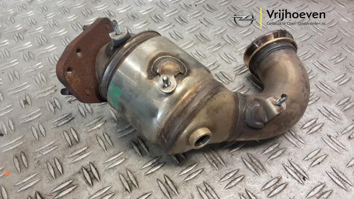 Gebruikte Roetfilter Opel Astra H (L48) Prijs € 200,00 Margeregeling aangeboden door Autodemontage Vrijhoeven B.V.