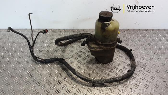 Gebruikte Servopomp Opel Astra H (L48) 1.6 16V Prijs € 40,00 Margeregeling aangeboden door Autodemontage Vrijhoeven B.V.