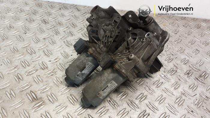 Gebruikte Schakelrobot Opel Corsa C (F08/68) 1.2 16V Prijs € 200,00 Margeregeling aangeboden door Autodemontage Vrijhoeven B.V.