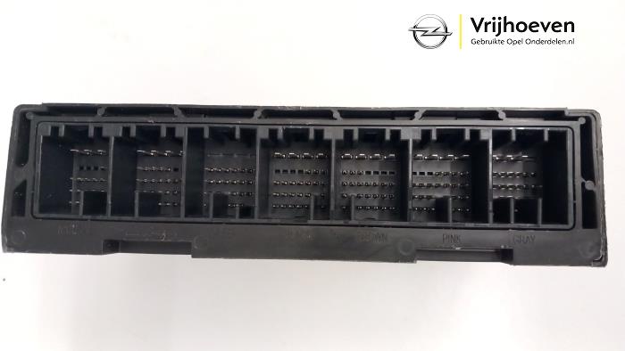 Bodycontrol Module van een Opel Astra K Sports Tourer 1.4 Turbo 16V 2019
