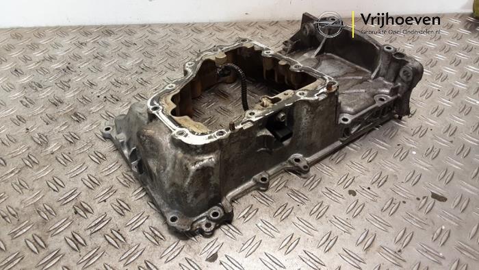 Gebruikte Carterpan Opel Astra K 1.4 Turbo 16V Prijs € 50,00 Margeregeling aangeboden door Autodemontage Vrijhoeven B.V.