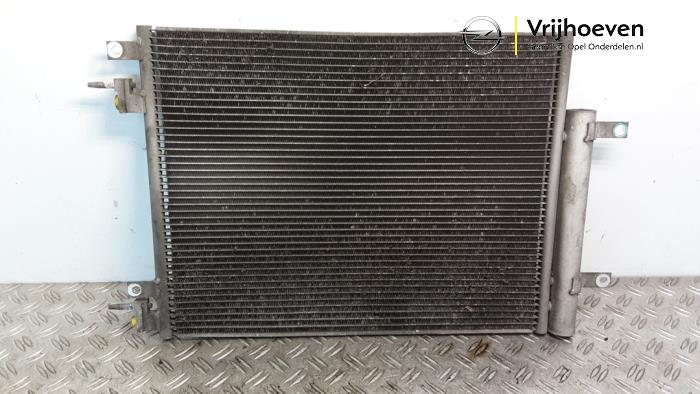 Gebruikte Airco Condensor Opel Karl 1.0 12V Prijs € 90,00 Margeregeling aangeboden door Autodemontage Vrijhoeven B.V.
