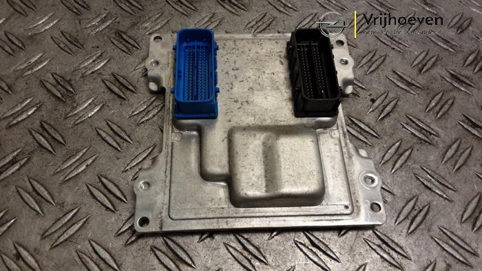 Gebruikte Computer Motormanagement Opel Karl 1.0 12V Prijs € 100,00 Margeregeling aangeboden door Autodemontage Vrijhoeven B.V.