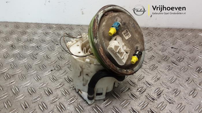 Gebruikte Tank element Pomp Opel Tigra Twin Top 1.4 16V Prijs € 50,00 Margeregeling aangeboden door Autodemontage Vrijhoeven B.V.