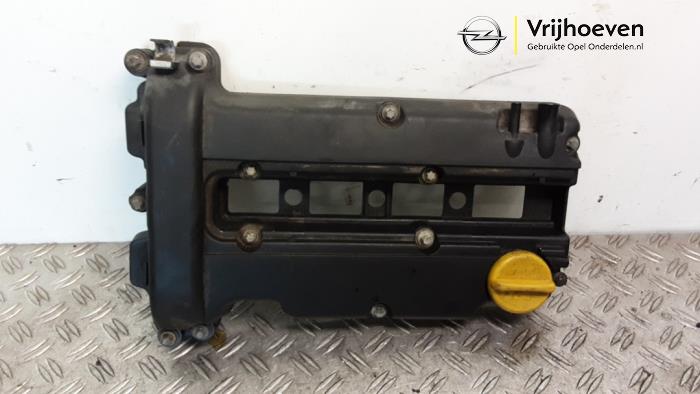 Gebruikte Kleppendeksel Opel Tigra Twin Top 1.4 16V Prijs € 35,00 Margeregeling aangeboden door Autodemontage Vrijhoeven B.V.