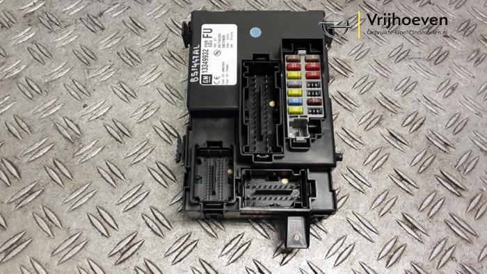 Gebruikte Computer Body Control Opel Meriva (B) 1.4 Turbo 16V ecoFLEX Prijs € 1.000,00 Margeregeling aangeboden door Autodemontage Vrijhoeven B.V.