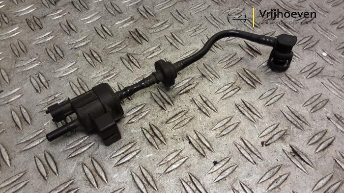 Gebruikte Evap klep Opel Astra J (PC6/PD6/PE6/PF6) 1.4 Turbo 16V ecoFLEX 120 Prijs € 40,00 Margeregeling aangeboden door Autodemontage Vrijhoeven B.V.