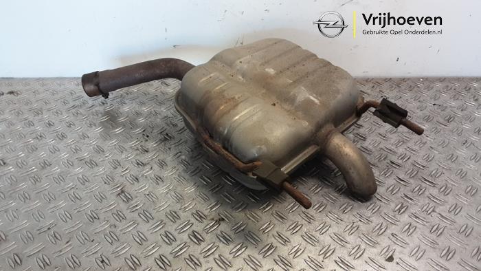 Gebruikte Uitlaat Einddemper Opel Vectra C GTS 2.2 DIG 16V Prijs € 50,00 Margeregeling aangeboden door Autodemontage Vrijhoeven B.V.