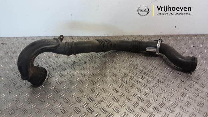 Gebruikte Intercooler Buis Opel Astra J GTC (PD2/PF2) 1.4 Turbo 16V ecoFLEX 120 Prijs € 30,00 Margeregeling aangeboden door Autodemontage Vrijhoeven B.V.